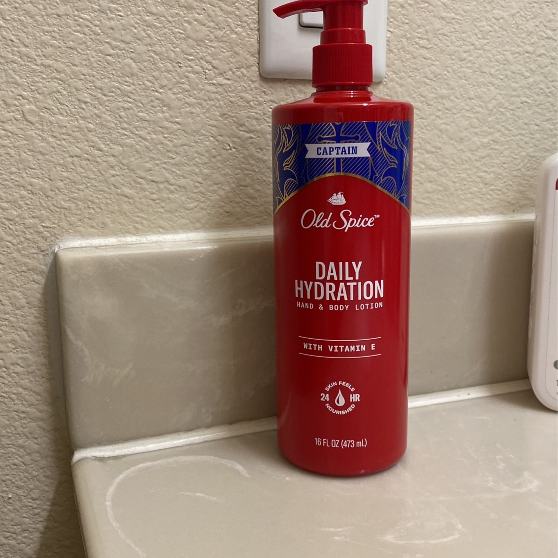 Captain Old Spice Daily Hydration Hand & Body Lotion (16 Fl Oz) New 