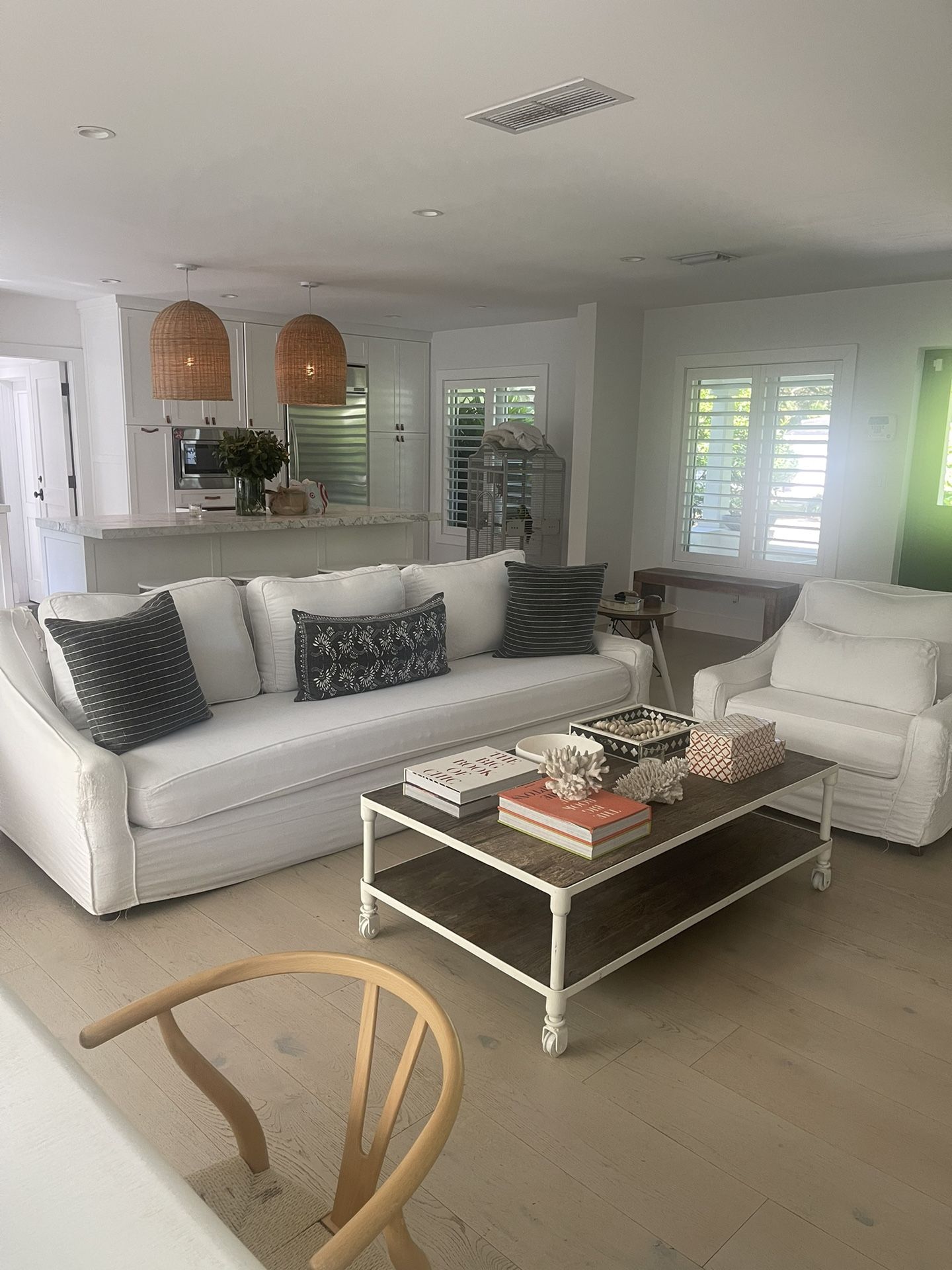 Victoria’s Armoire couch, and club chair for Sale in Miami, FL OfferUp