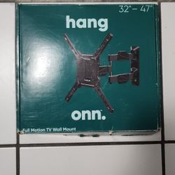 Hang Onn. Full Motion TV Wall Mount 32 Inches - 47 Inches 