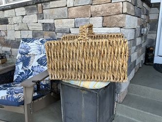 Large Wicker Basket With Handle