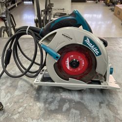 Makita 5007Mg Lightweight Circular Saw