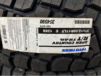 37x12.50R17. TOYO RT   TRAIL