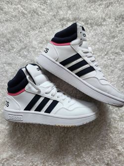 Women's Adidas NEW $45