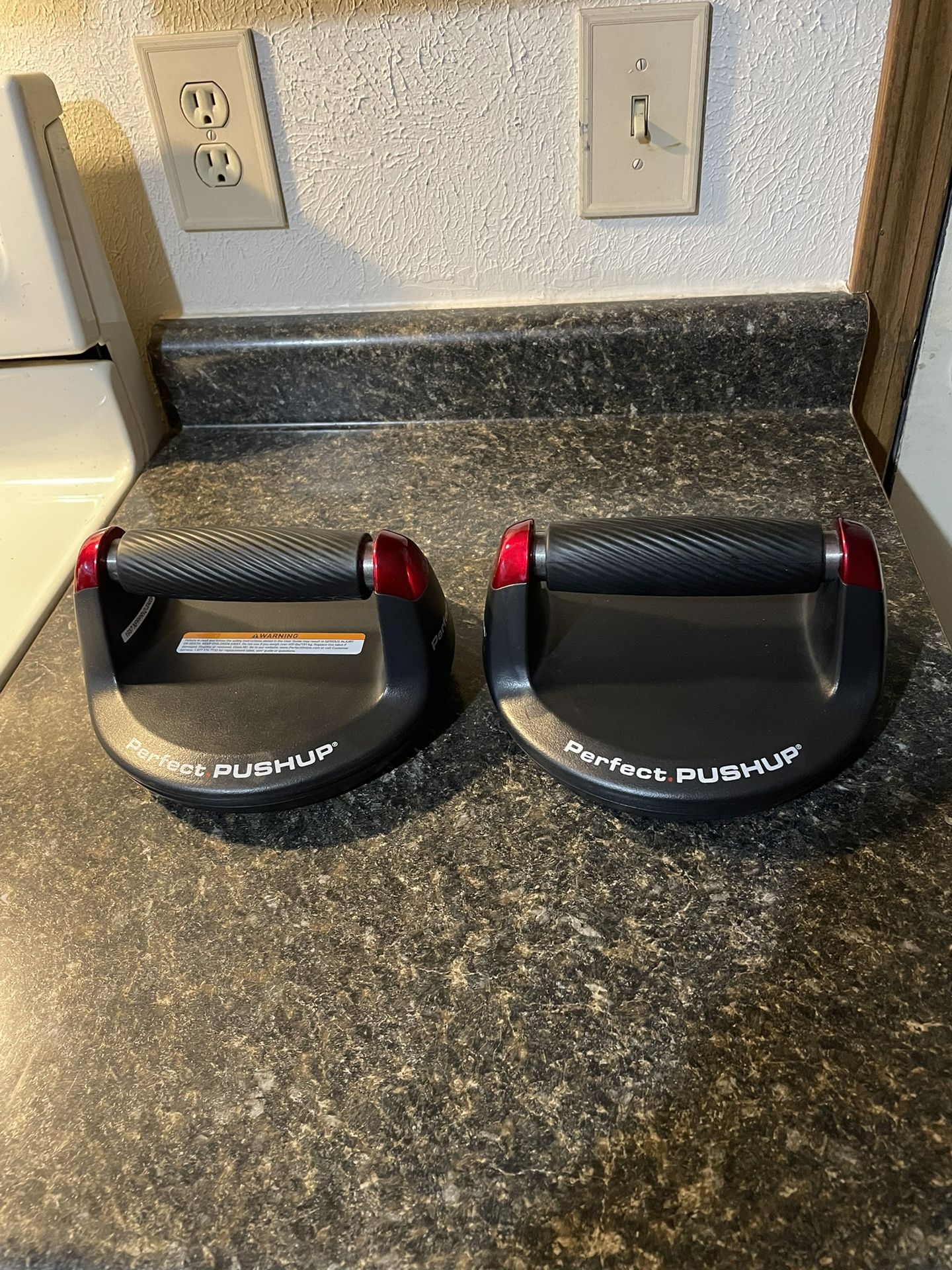 Perfect Push Ups Like New