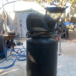 Husky 20 Gal. Air Compressor 