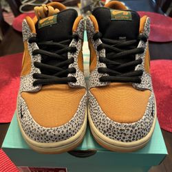 Nike SB Dunk Low Pro ISO 