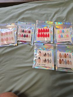 Quality crafted Gel X press on nails kit