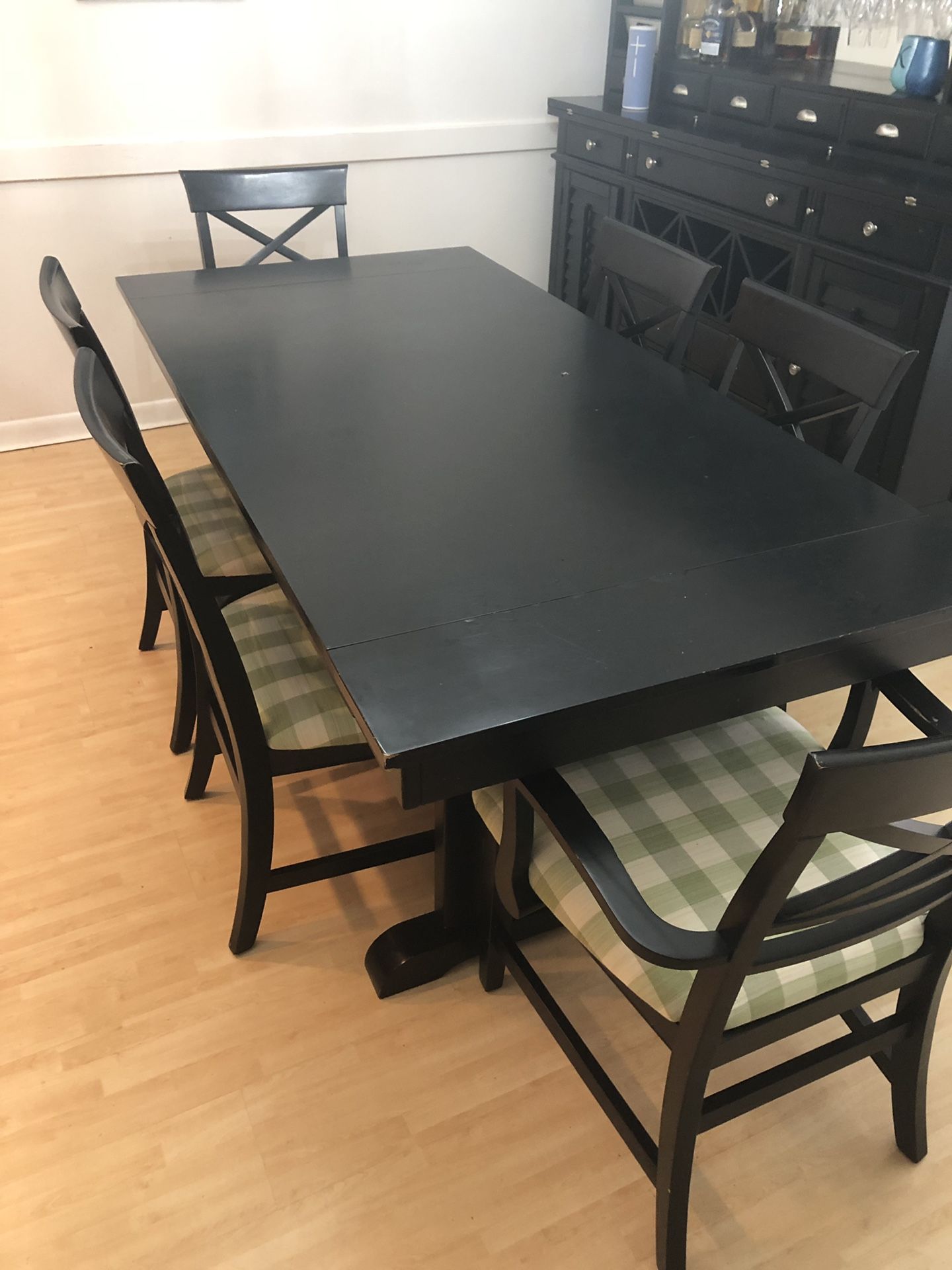 American Signature plantation cove dining set