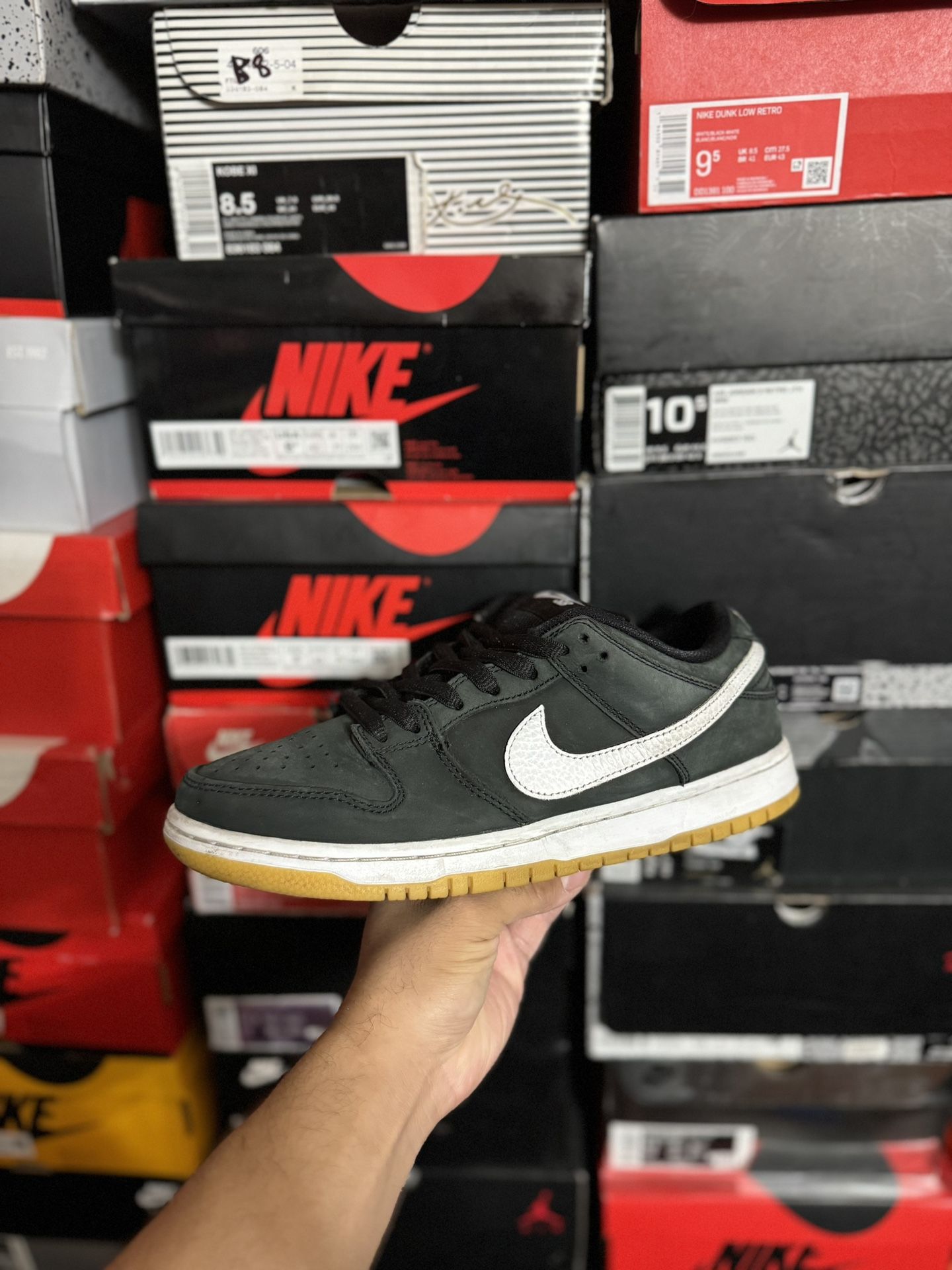 Nike SB Dunk Low Black Gum size 8.5 USED