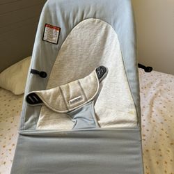 Baby Bjorn Bouncer 