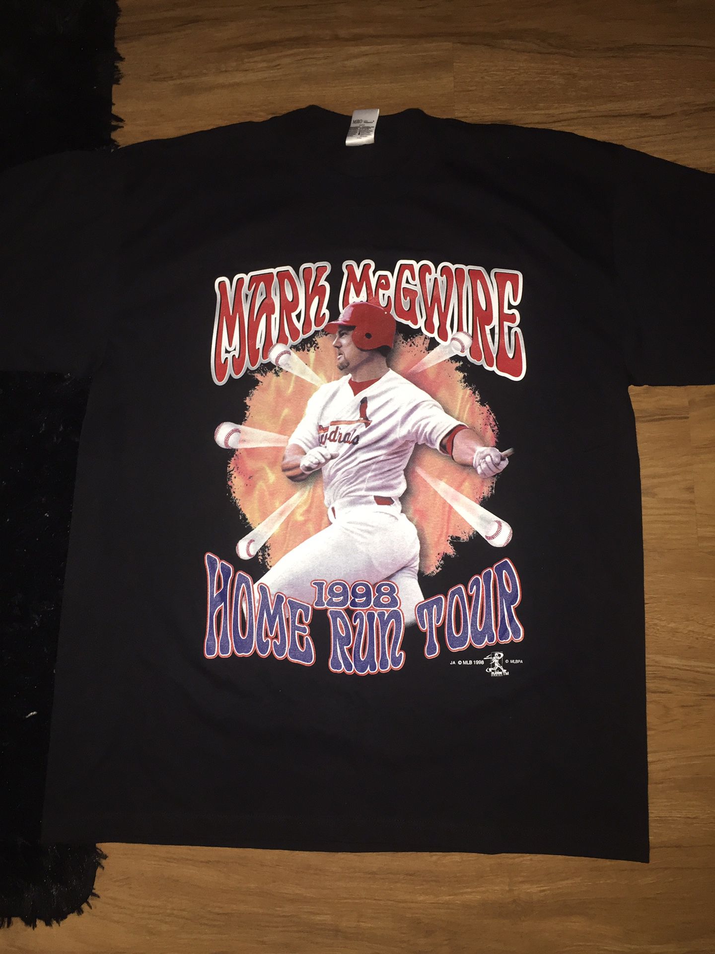 Vintage 1998 Mark McGwire Home Run Tour St. Louis Cardinals Baseball  Graphic T-Shirt for Sale in Alexandria, VA - OfferUp
