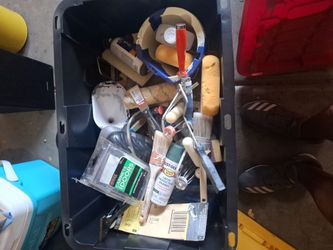 Mixed Painting Supplies Lot