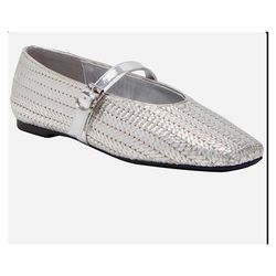 Katy Perry “The Evie” Mary Jane Flats