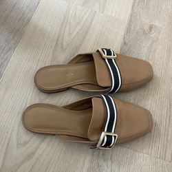 Charles and Keith slides size 7.5