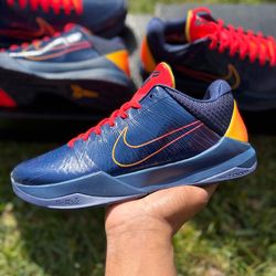 Kobe 5 Protro Caitlyn Clark Sz 10