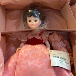 Madame ALEXANDER DOLL FIRST LADIES OF US SERIES I’ve