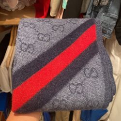 gucci scarf