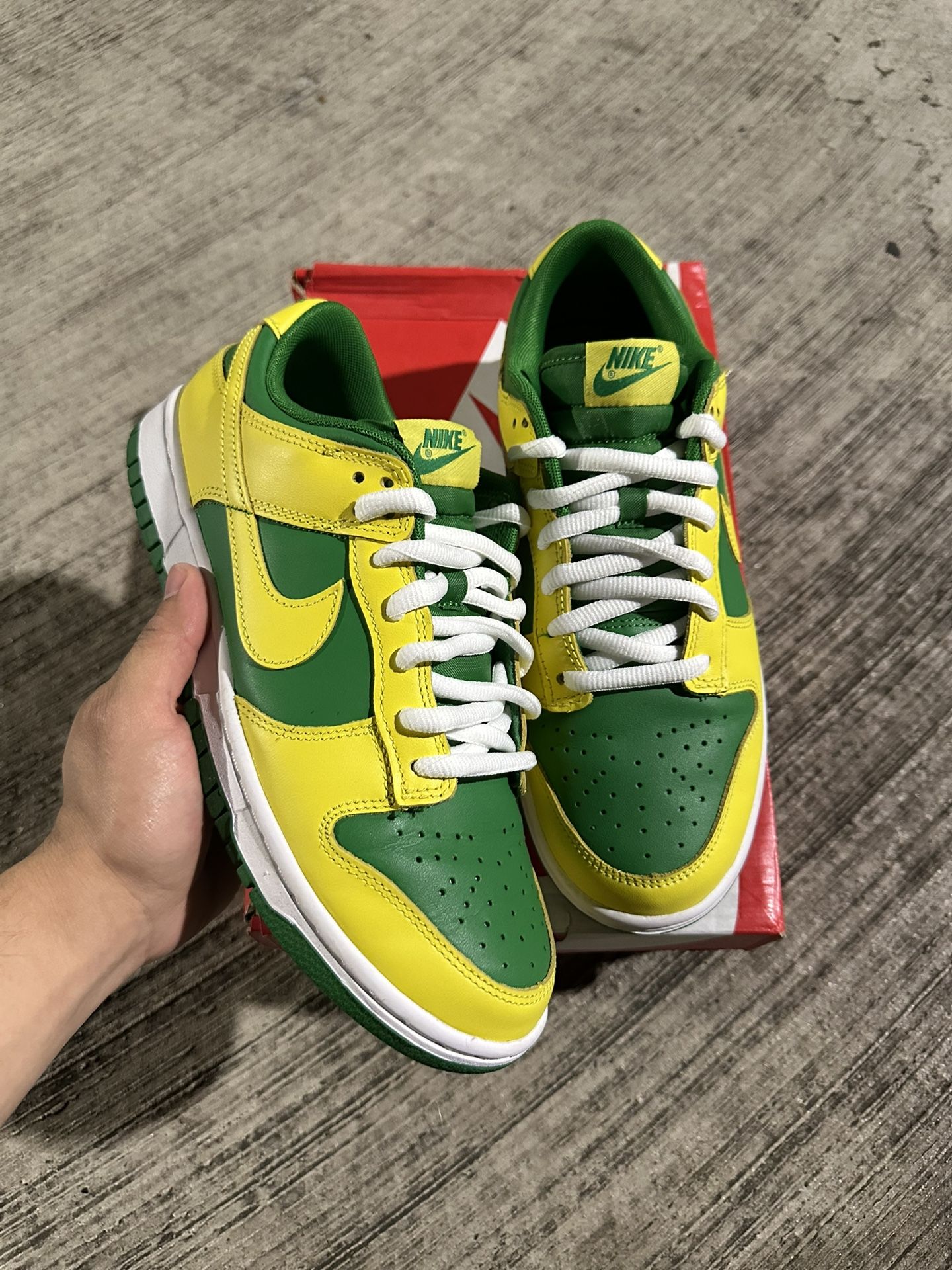 Nike Dunk Low “Reverse Brazil”