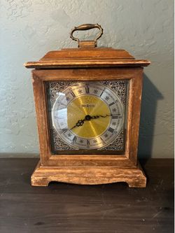 Vintage HOWARD MILLER Mantle Clock w/ Hinged Door & Handle. Unknown If Works.