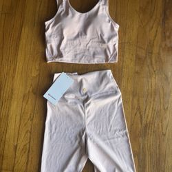Lululemon Pink Sports Bra & Shorts Set