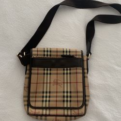 Burberry Crossbody Unisex