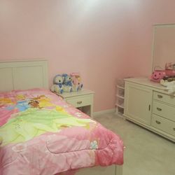 White Twin Bedroom Set