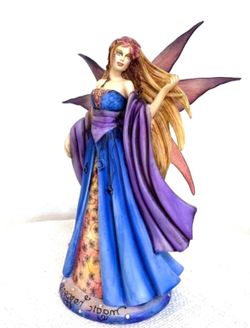 Fairy Figurine by JESSICA GALBRETH Retired- 2010 JG50161 - Collectable