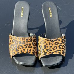 EXPRESS Leopard Square Toe Haircalf Heeled Sandals – NEW