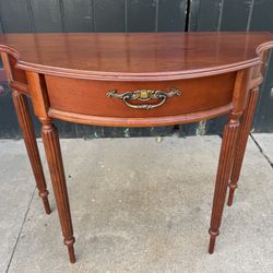 Vintage Bombay Furniture Federal Style Mahogany Console Table - 35x15x29 ½”  