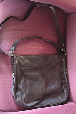 Authentic Coach - Large Brown Leather Purse 