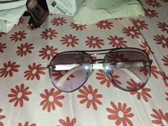Guess sunglasses woman