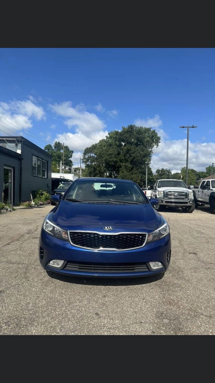 2018 BLUE KIA FORTE EX ᒪOᗯ ᗰIᒪEᔕ 🄻🄴🄰🅃🄷🄴🅁 Gᗩᔕ ᔕᗩᐯEᖇ Ş๓໐໐th🤩🚙