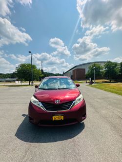 2014 Toyota Sienna
