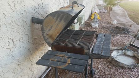 BBQ smoker grill