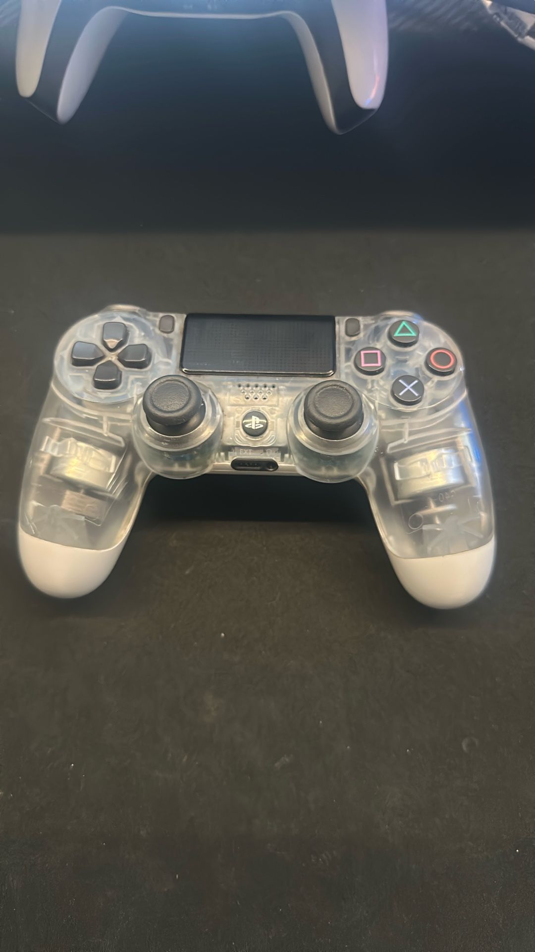 PS4 Controller