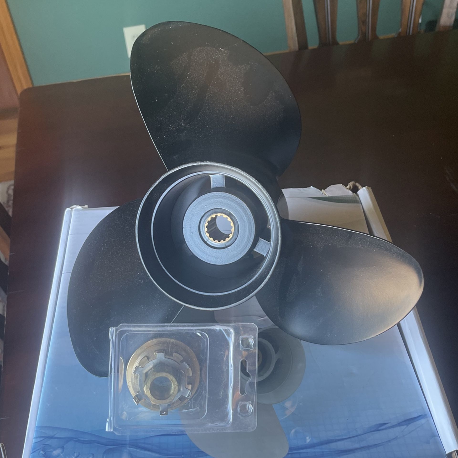 Propeller    Mercury Outboard