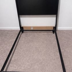 Twin Sleigh Bed $60 