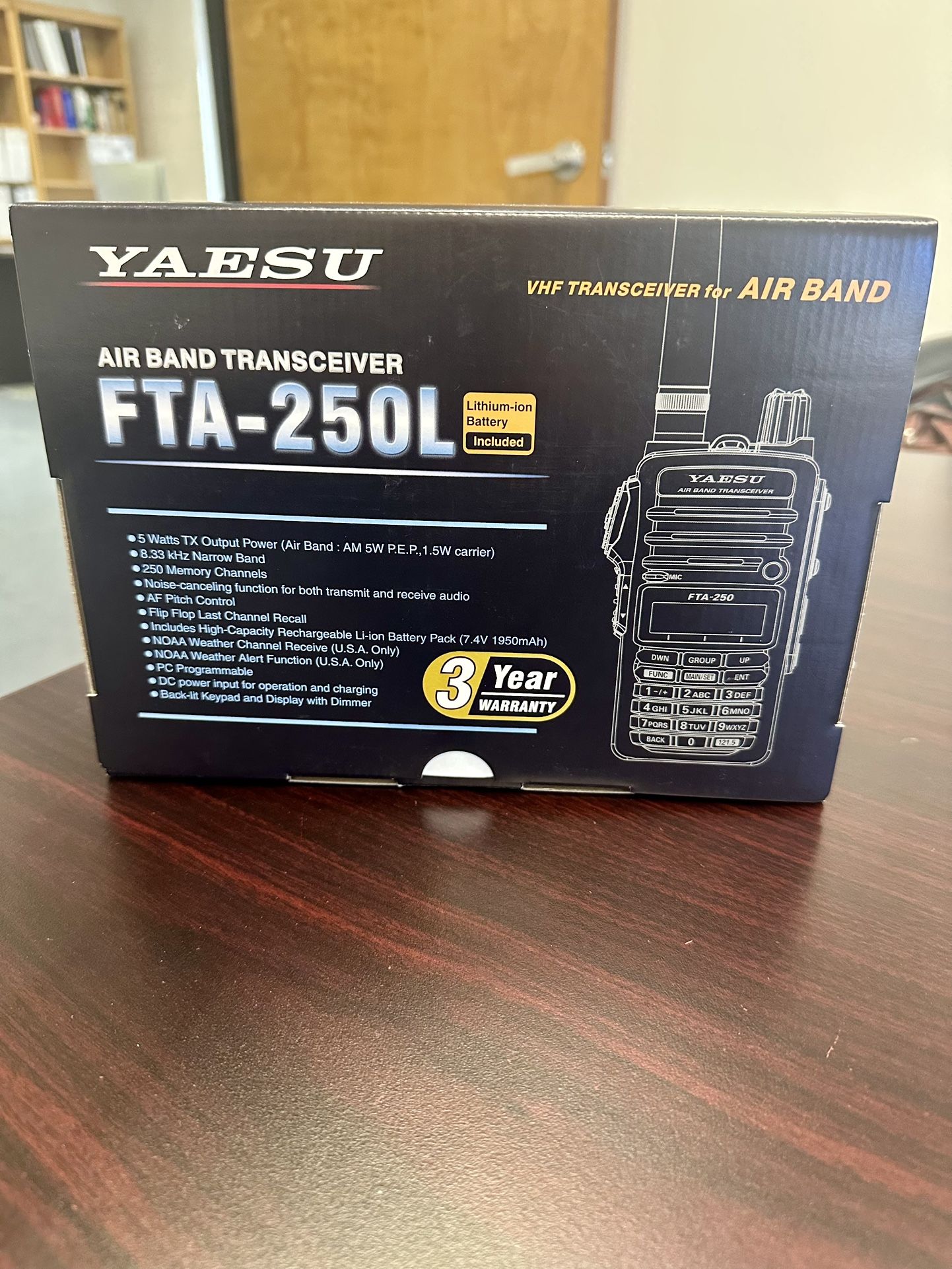 YAESU Air Band Transciever