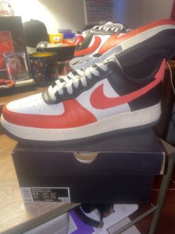 Nike Air Force 1 - Men’s 9.5 - Worn 3-4 times max - Super Clean