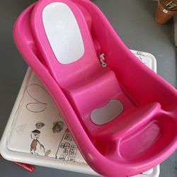 Baby Bath Tub With Free Infant Net 