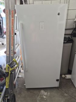 GE Frost Free Standing Freezer
