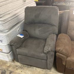 Rocking Recliner 