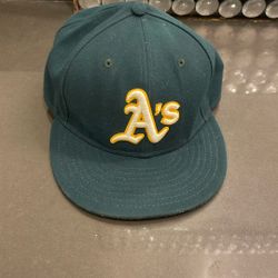 A’s Hat 7 3/8
