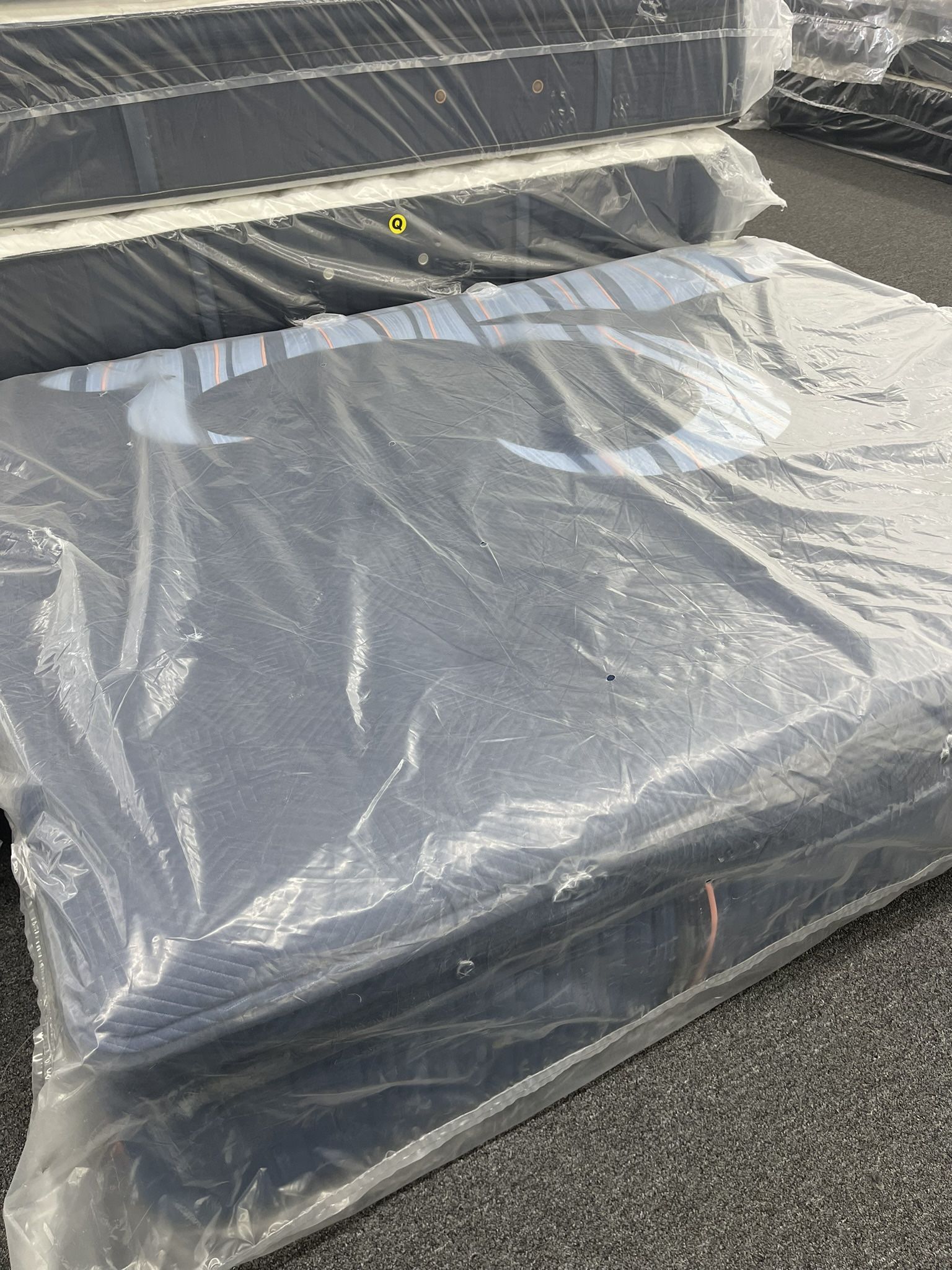 Stearns and Foster Reserve Queen King Mattress