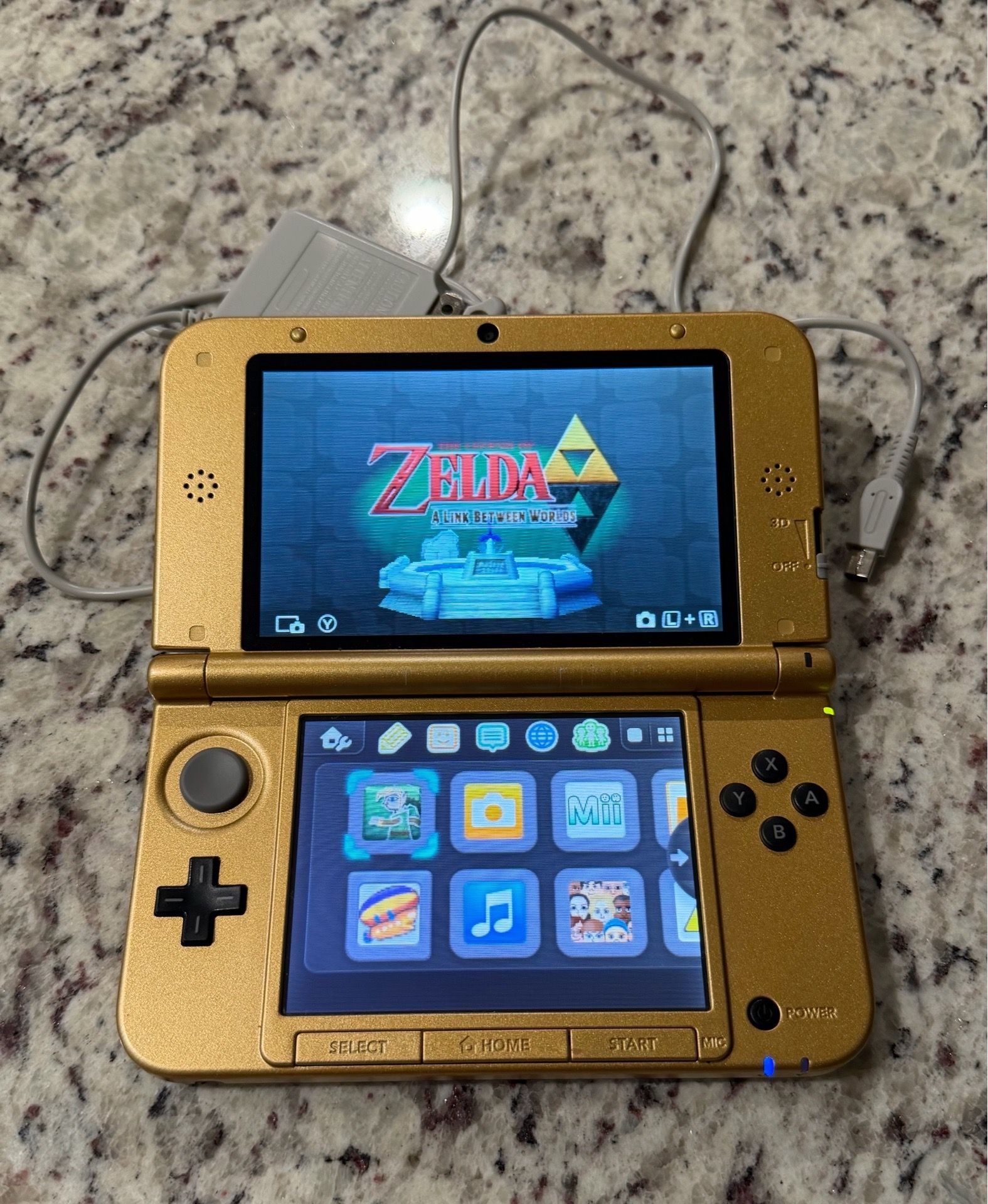 Nintendo 3DS XL Zelda Edition