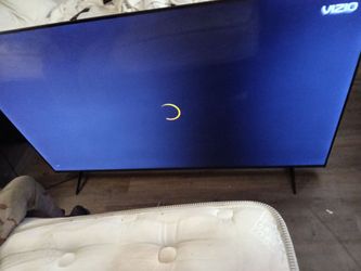 75unch Flat screen smart TV