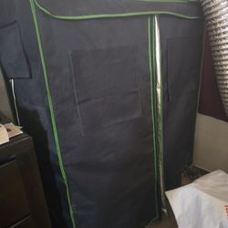 Grow Tent