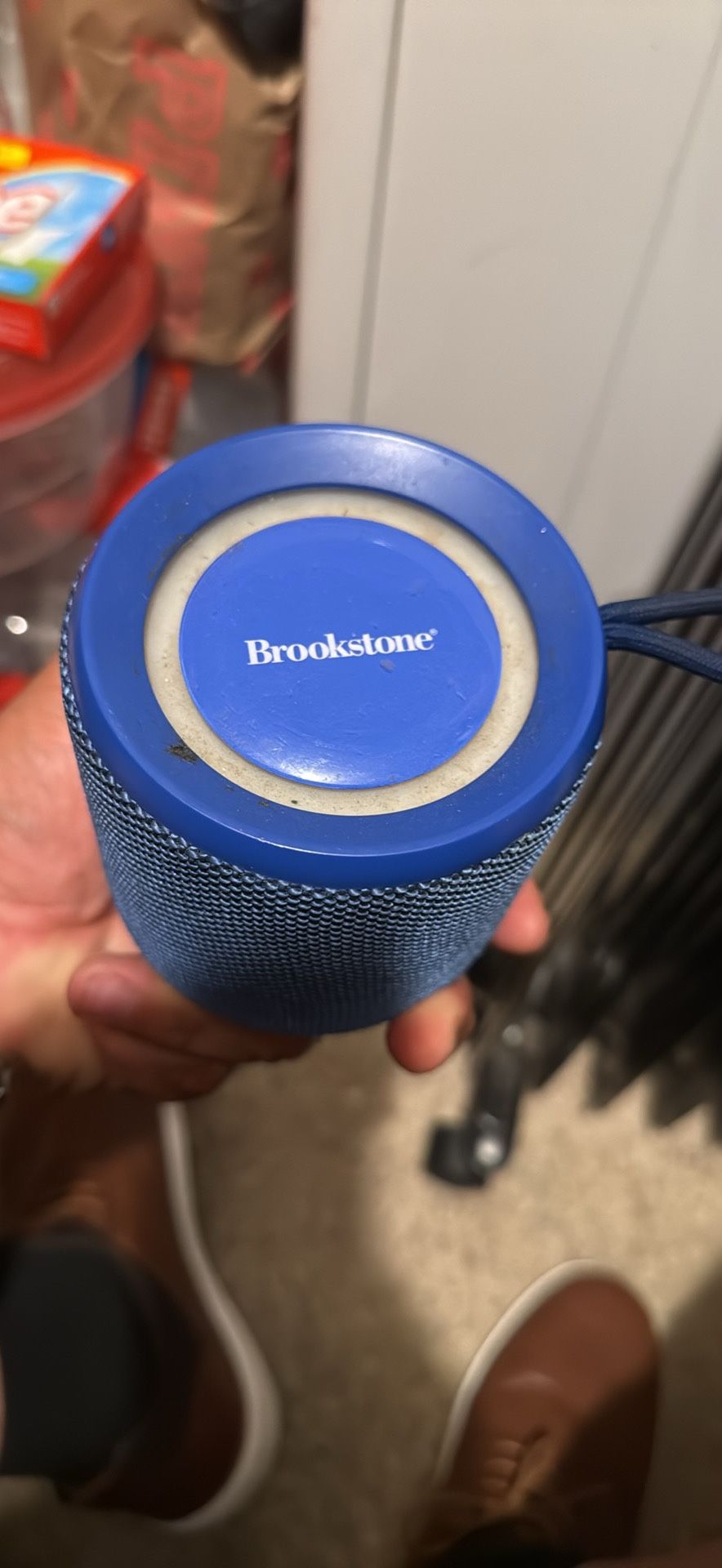 Brookstone Bt Speaker