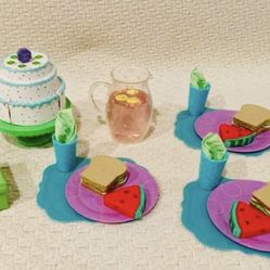 American Girl Doll Chrissy’s Party Treats Set