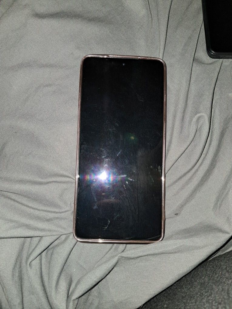 2 Phones